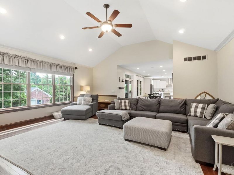 1374 Wexford Lane, Green Township, OH 45233 Photo 16