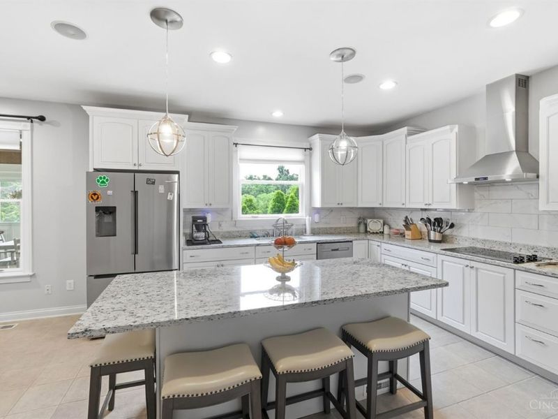 1374 Wexford Lane, Green Township, OH 45233 Photo 4