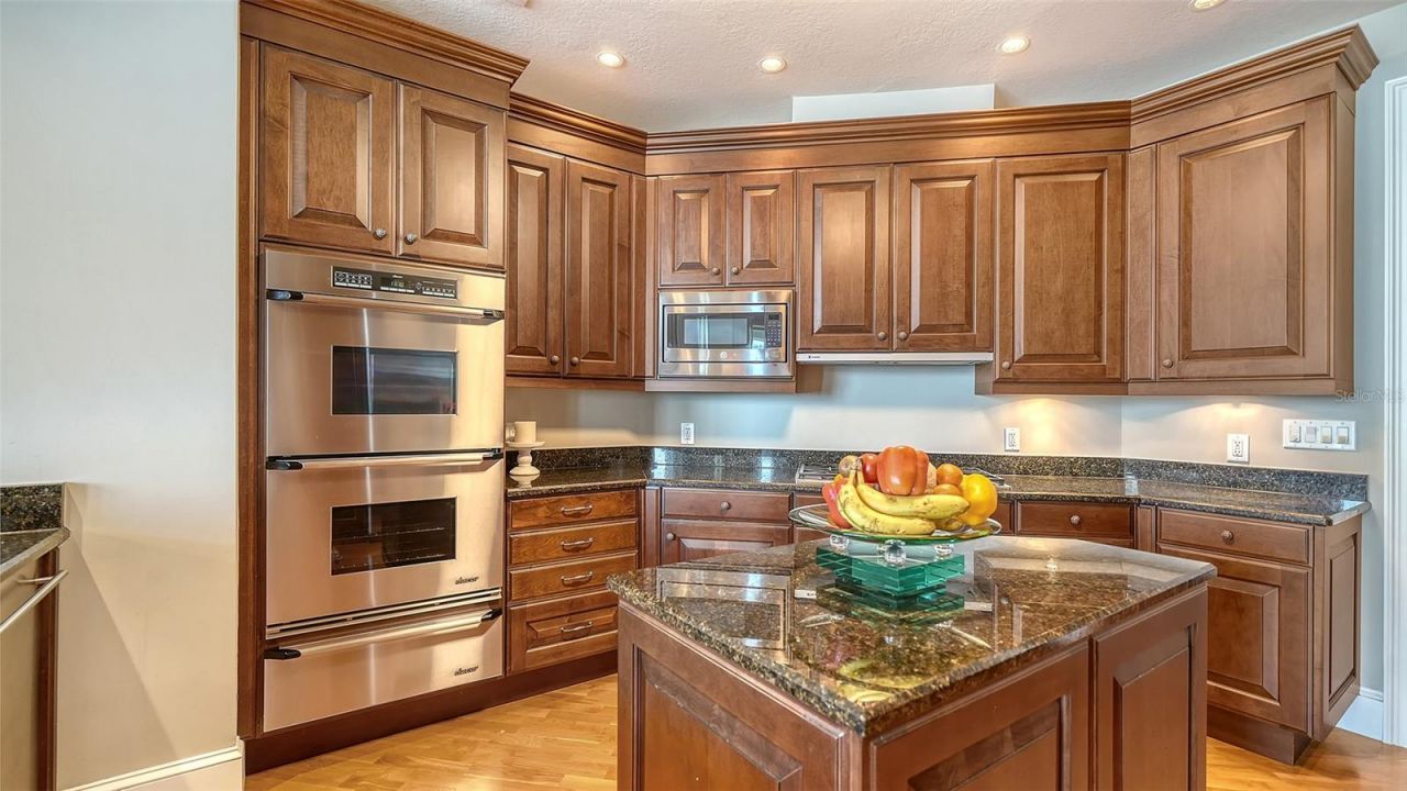 1300 Benjamin Franklin Drive, Unit 1205 & 120, Sarasota, FL 34236 Photo