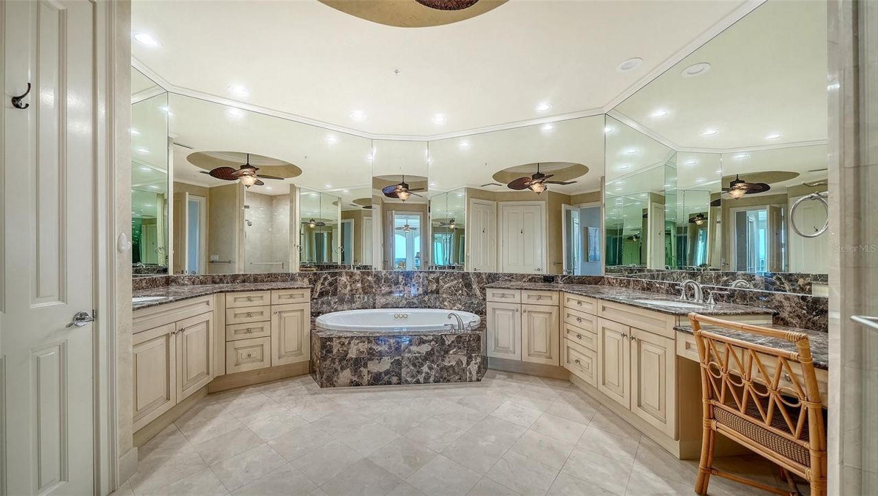 1300 Benjamin Franklin Drive, Unit 1205 & 120, Sarasota, FL 34236 Photo