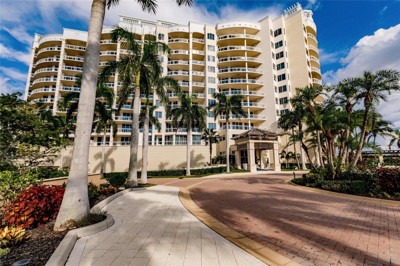 1300 Benjamin Franklin Drive, Unit 1205 & 120, Sarasota, FL 34236 Photo