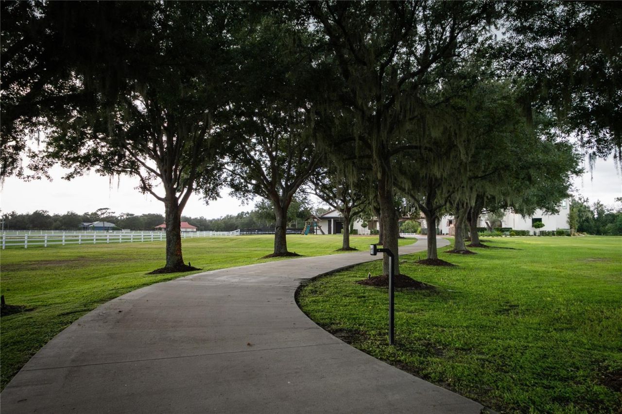 1670 Ranch Club Boulevard, Sarasota, FL 34240 Photo