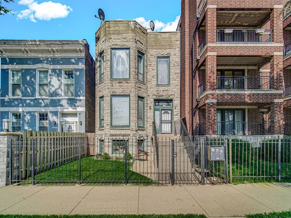 4016 S Indiana Avenue , Chicago, IL 60653