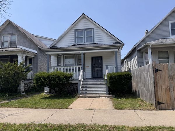 10406 S Indiana Avenue , Chicago, IL 60628
