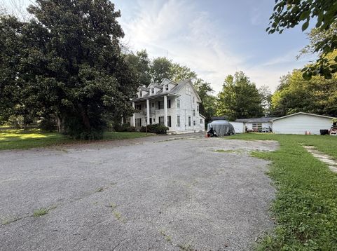 Main Photo