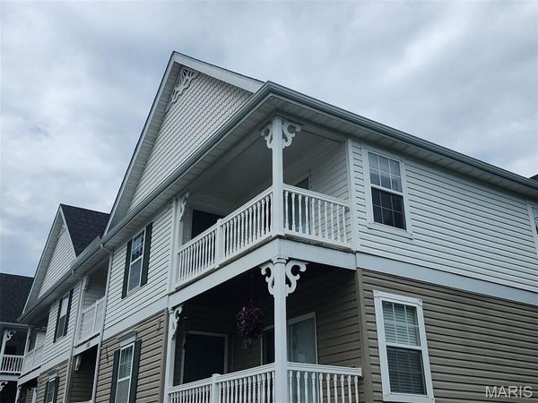 1101 Arbor Creek Drive , Unit 3C, St Louis, MO 63122