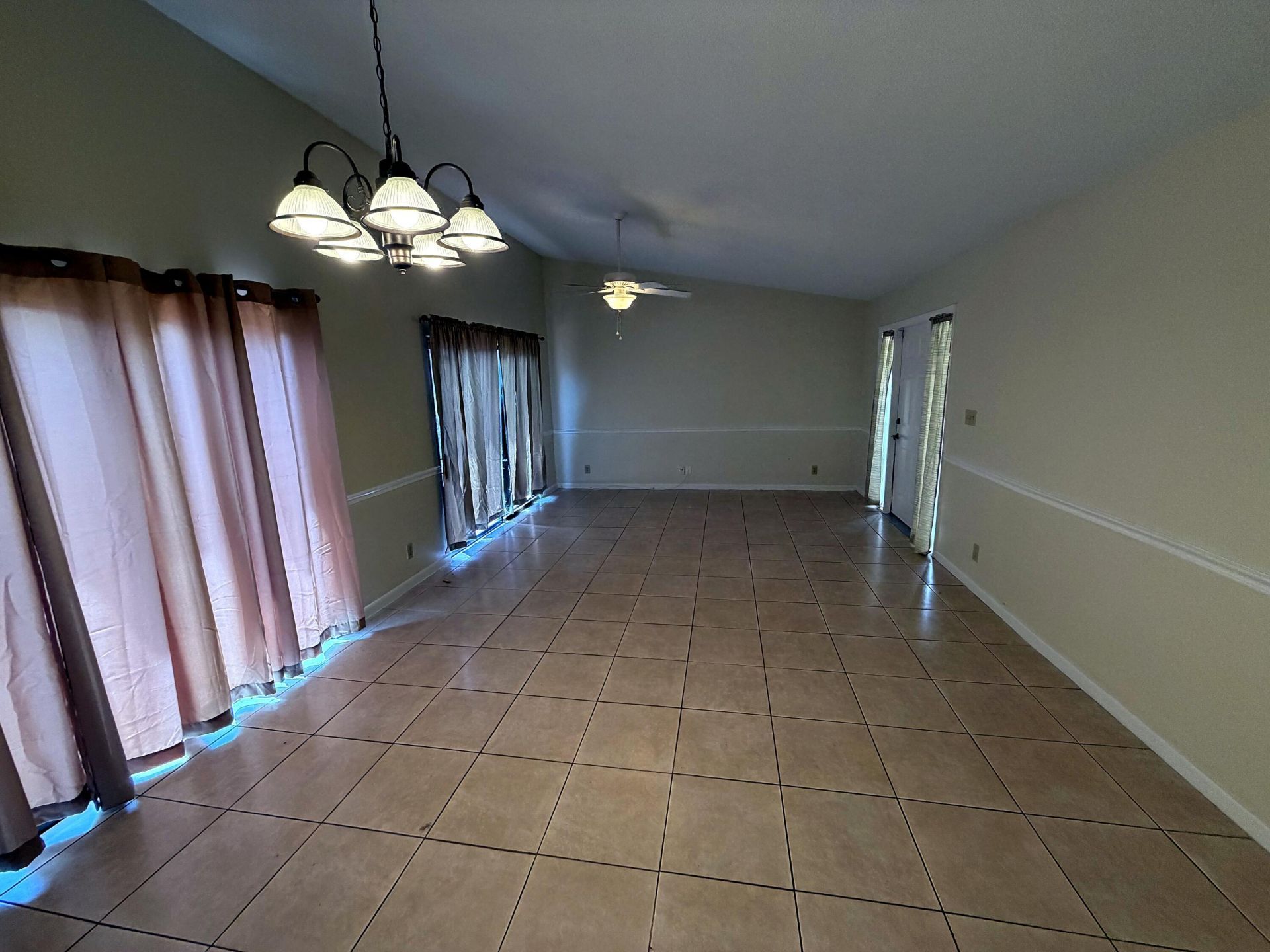 2400 SW 19th Avenue, Unit 128, Boynton Beach, FL 33426 Photo