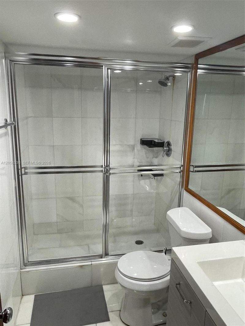 1717 N Bayshore Dr , Unit A-2548, Miami, FL 33132 Photo