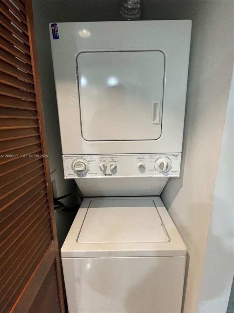 1717 N Bayshore Dr , Unit A-2548, Miami, FL 33132 Photo