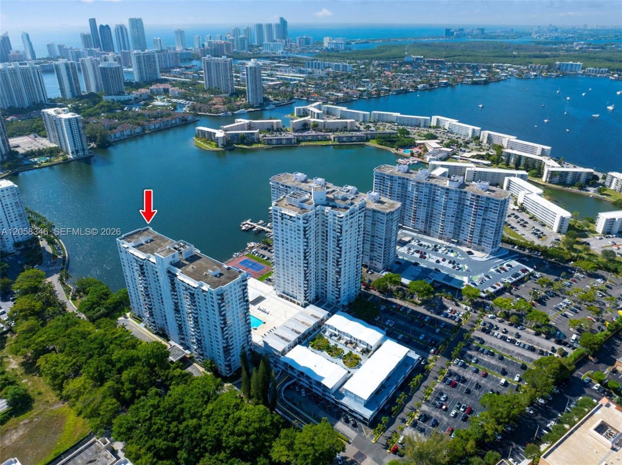 2780 NE 183rd St , Unit 1216, Aventura, FL 33160 Photo
