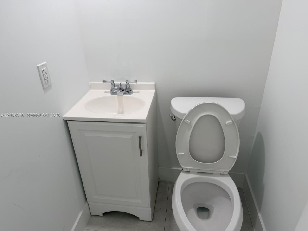 921 SW 7th St , Unit 3, Miami, FL 33130 Photo