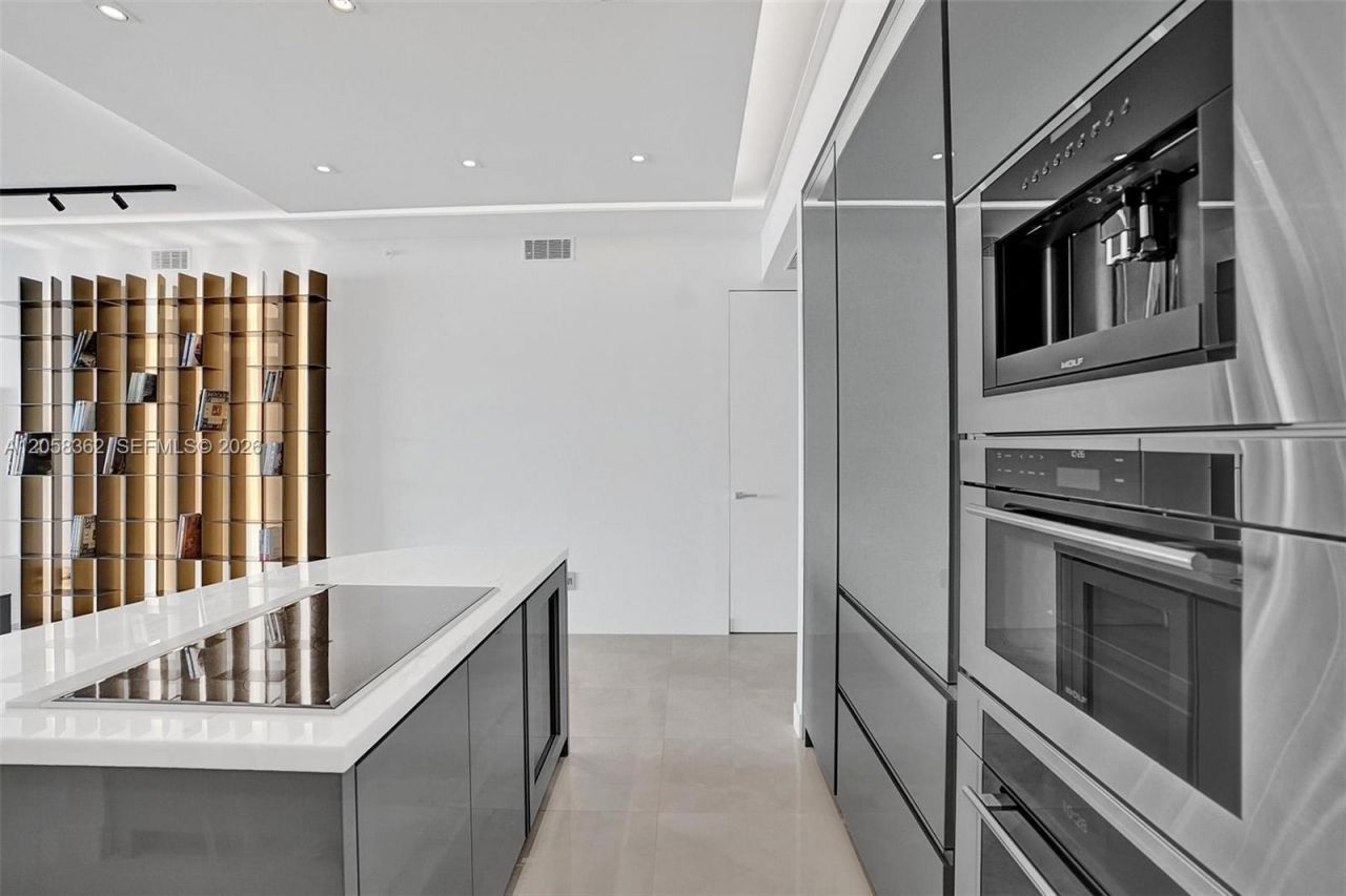 18975 Collins Ave , Unit 2001, Sunny Isles Beach, FL 33160 Photo