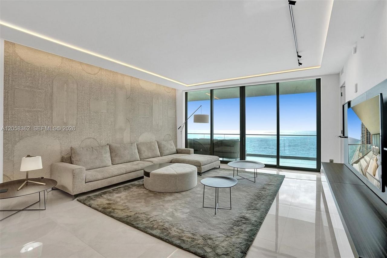 18975 Collins Ave , Unit 2001, Sunny Isles Beach, FL 33160 Photo