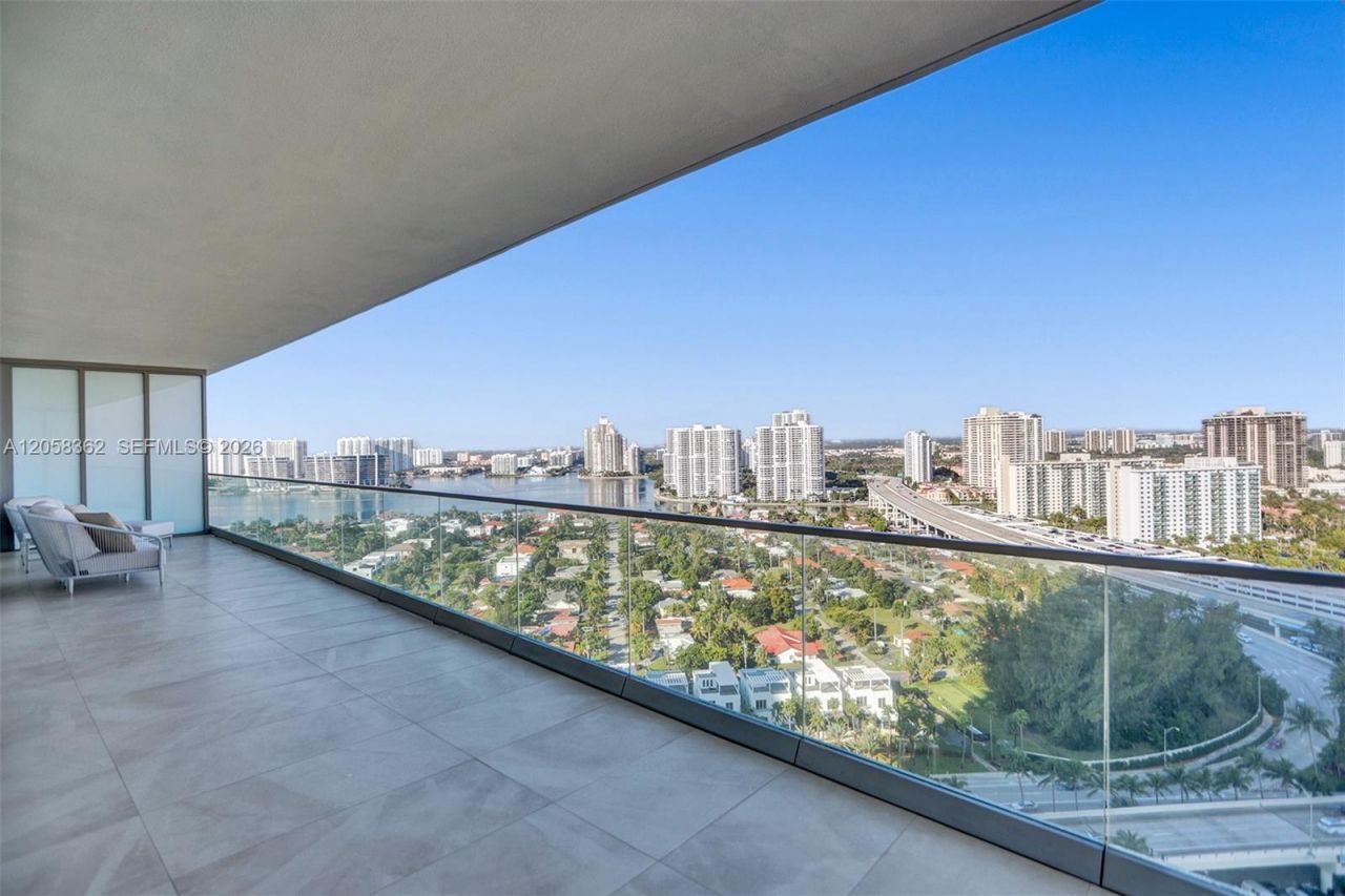 18975 Collins Ave , Unit 2001, Sunny Isles Beach, FL 33160 Photo