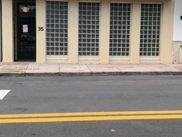 35 Almeria Ave , Coral Gables, FL 33134