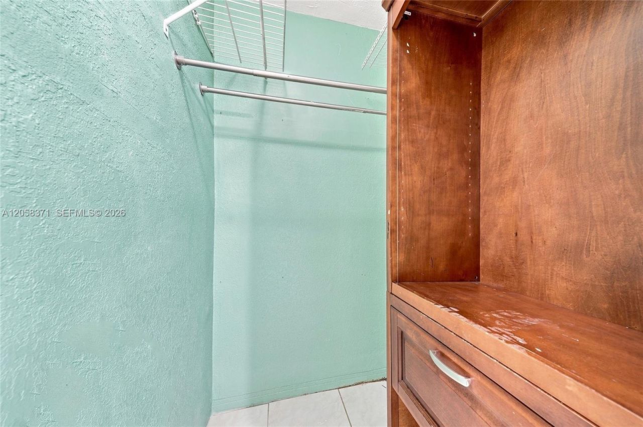 2220 De Soto Dr, Miramar, FL 33023 Photo