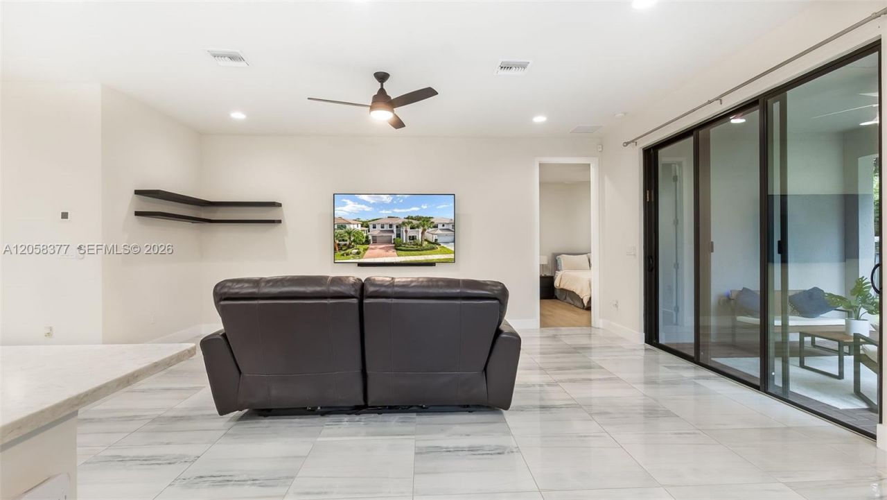 7295 Stella Ln, Lake Worth, FL 33463 Photo
