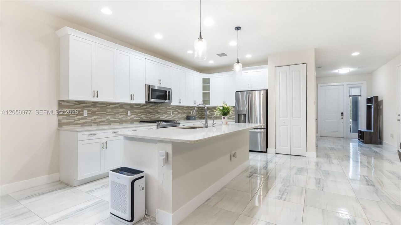 7295 Stella Ln, Lake Worth, FL 33463 Photo
