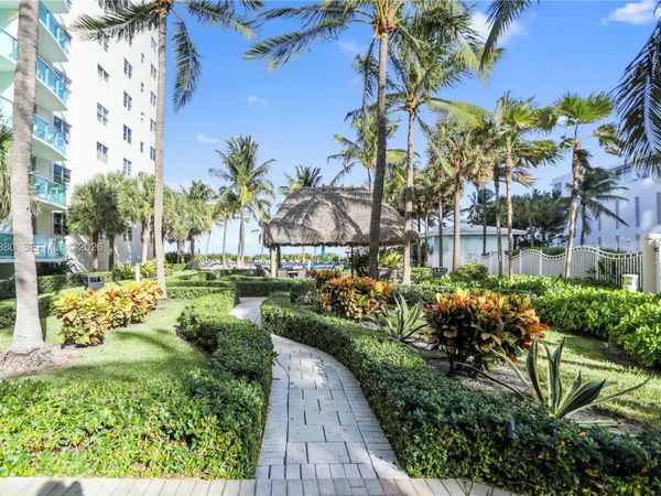 3801 S Ocean Dr , Unit 11S, Hollywood, FL 33019