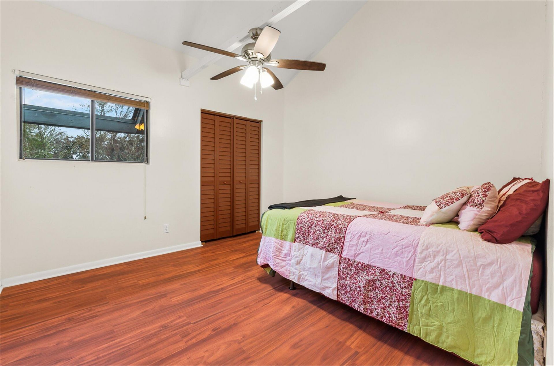 34 Arabian Drive Photo 20