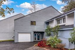 34 Arabian Drive photo 4
