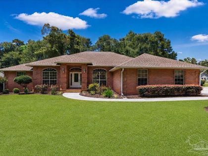 964 Broken Arrow Ln Cantonment, FL 32533