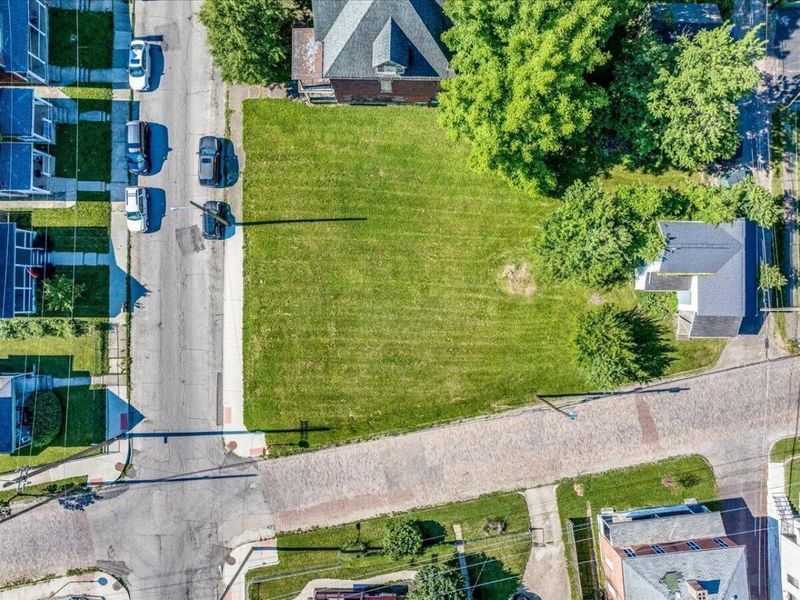 197 N 18th Street , Columbus, OH 43203 Photo 5
