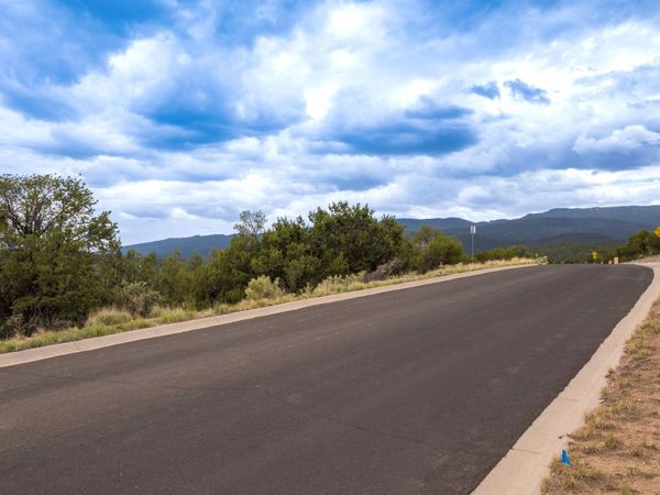 95 Raindance Road , Sandia Park, NM 87047
