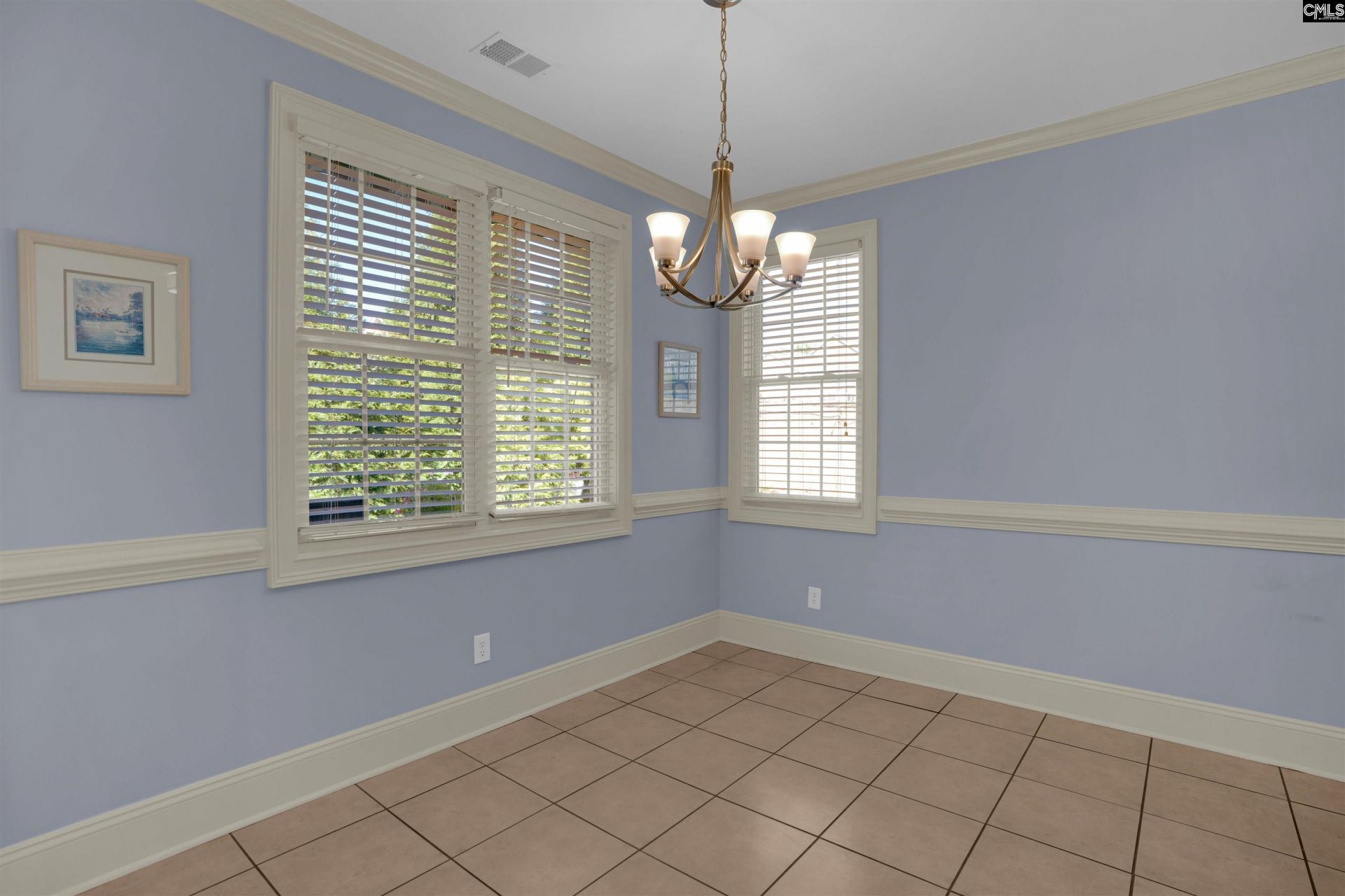 525 Everton Drive Photo 16