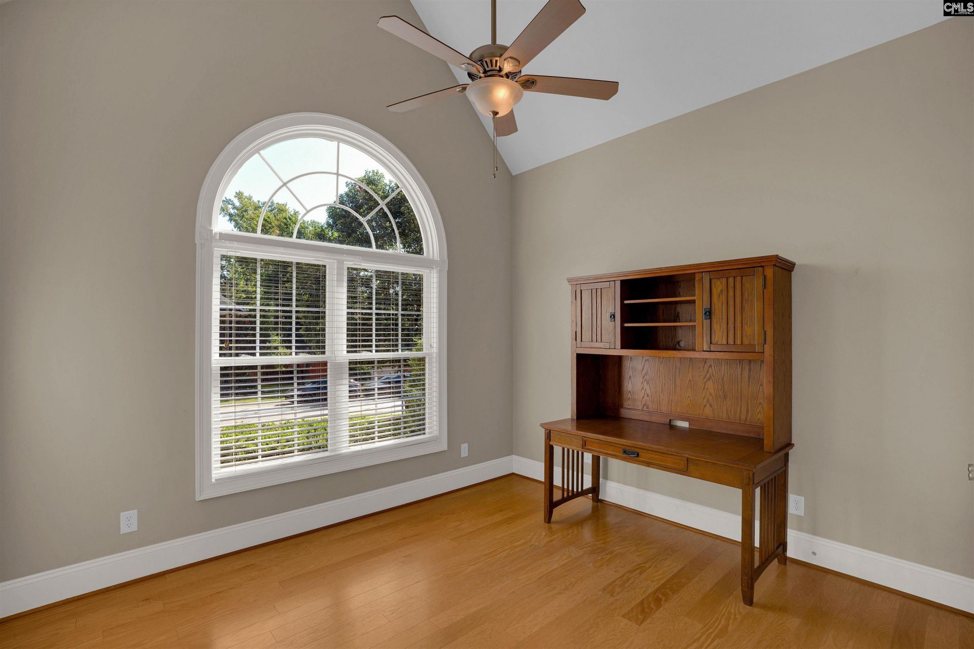 525 Everton Drive Photo 24