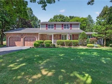 11700 Whitetail Drive , Marilla, NY 14102