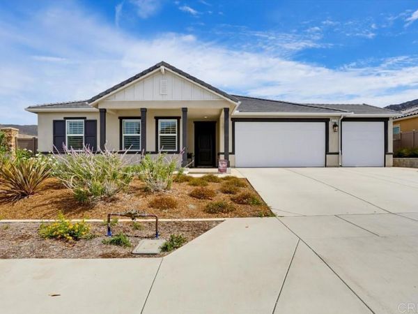 3120 Shue Place , Escondido, CA 92027