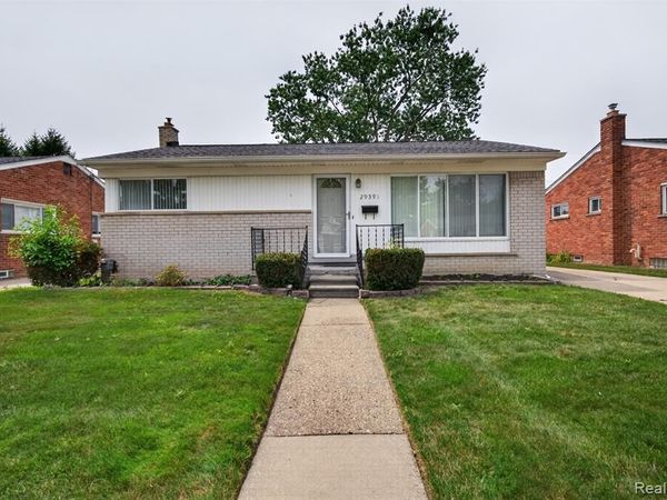 29391 Mark Avenue , Madison Heights, MI 48071
