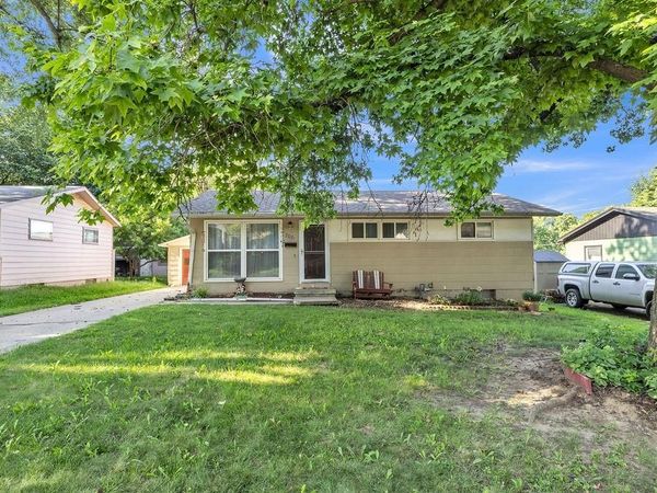 706 Randolph Street, St Joseph, MO 64505