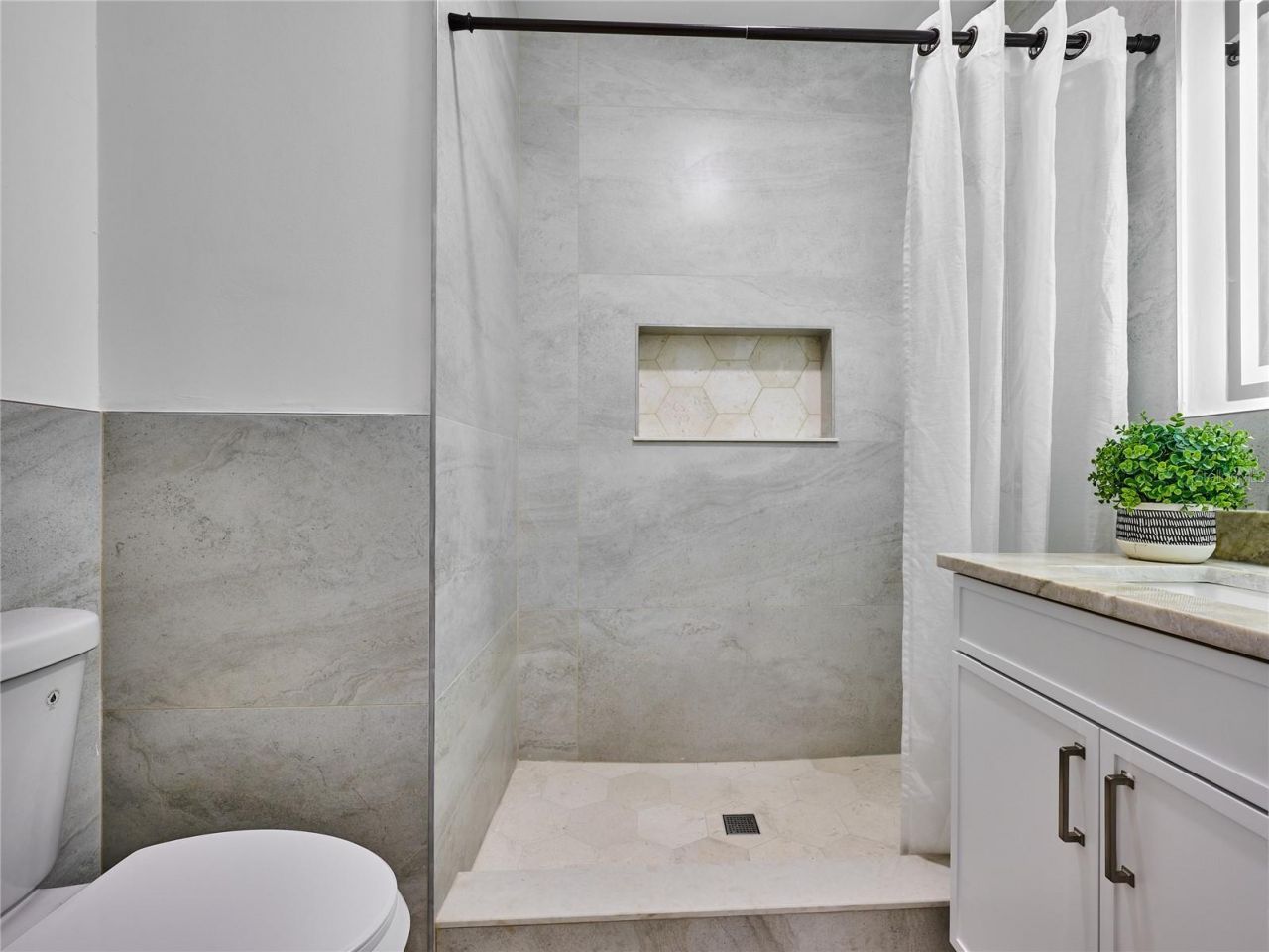 5209 2nd Avenue N, Saint Petersburg, FL 33710 Photo