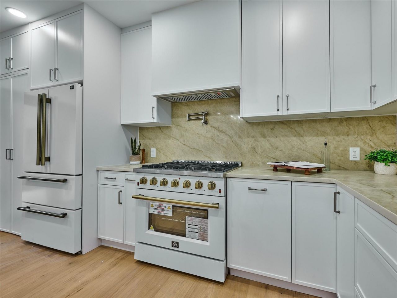 5209 2nd Avenue N, Saint Petersburg, FL 33710 Photo