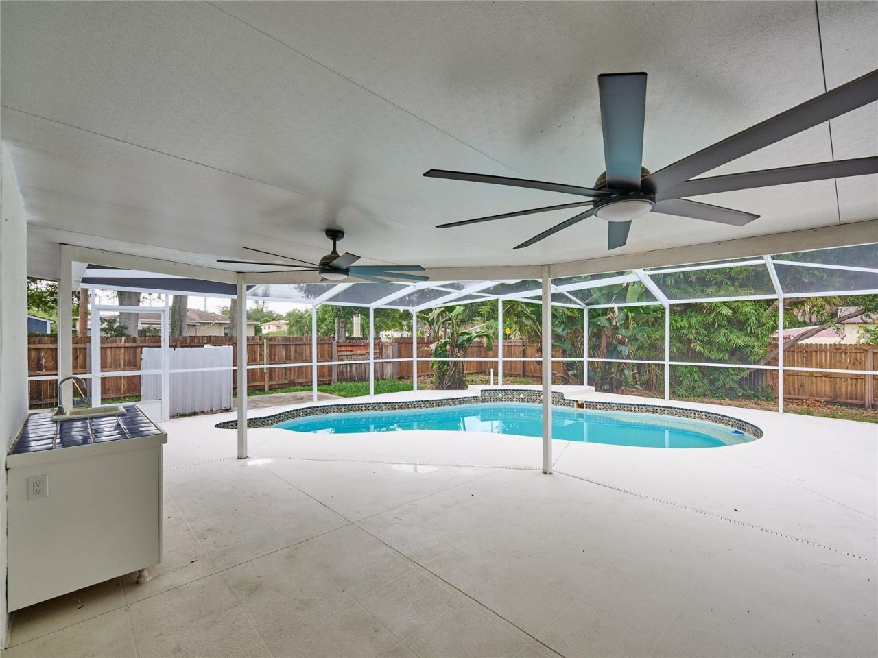 5209 2nd Avenue N, Saint Petersburg, FL 33710 Photo
