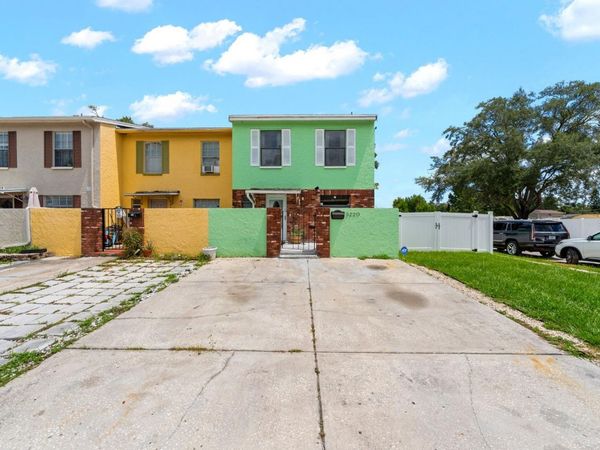 5220 BLANE DRIVE , TEMPLE TERRACE, FL 33617