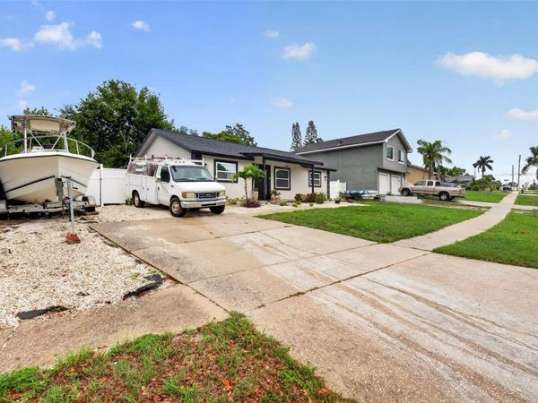 1435 BURNING TREE ROAD , TARPON SPRINGS, FL 34689