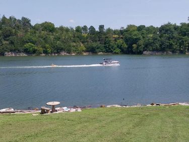 464 Sunrise, Harrodsburg, KY 40330