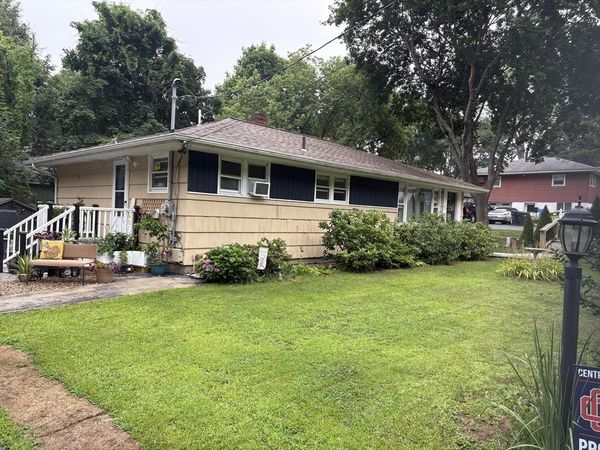 106 N Lowell St, Methuen, MA 01844
