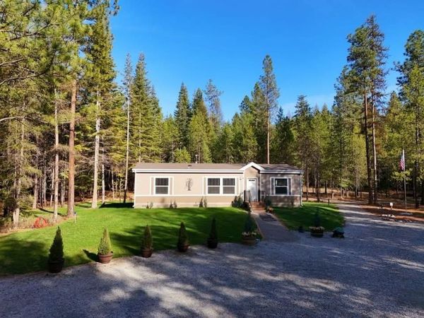 511 Lenora Dr, Usk, WA 99180