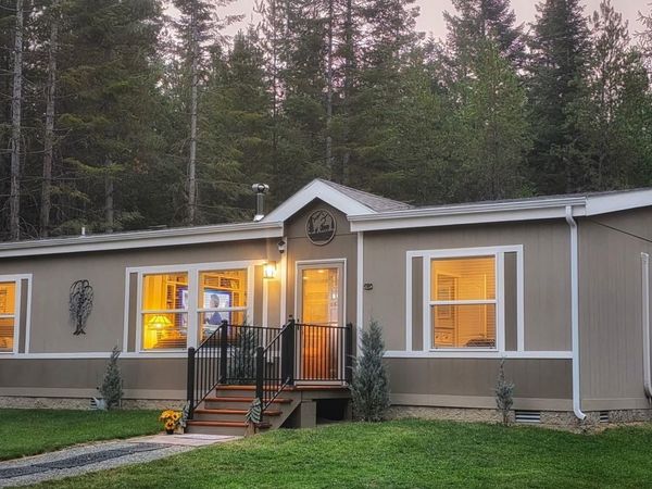 511 Lenora Dr, Usk, WA 99180