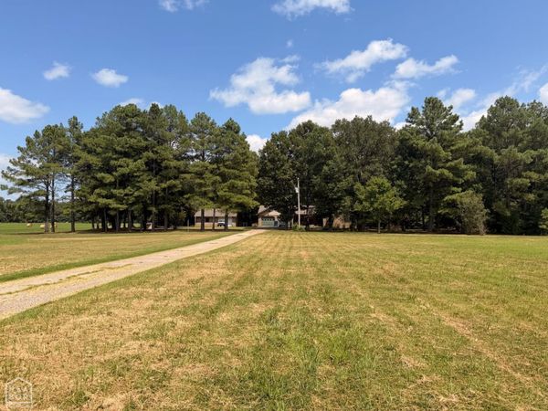 2100 Greene 514 Road, Paragould, AR 72450