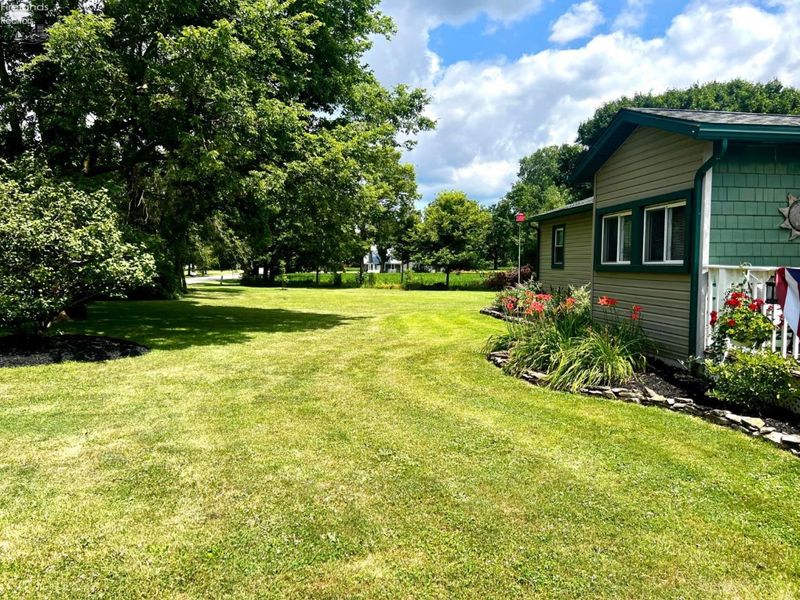 4206 Harris Road, Sandusky, OH 44870 Photo 3