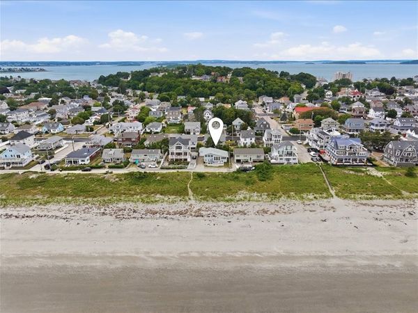 163 Beach Ave, Hull, MA 02045