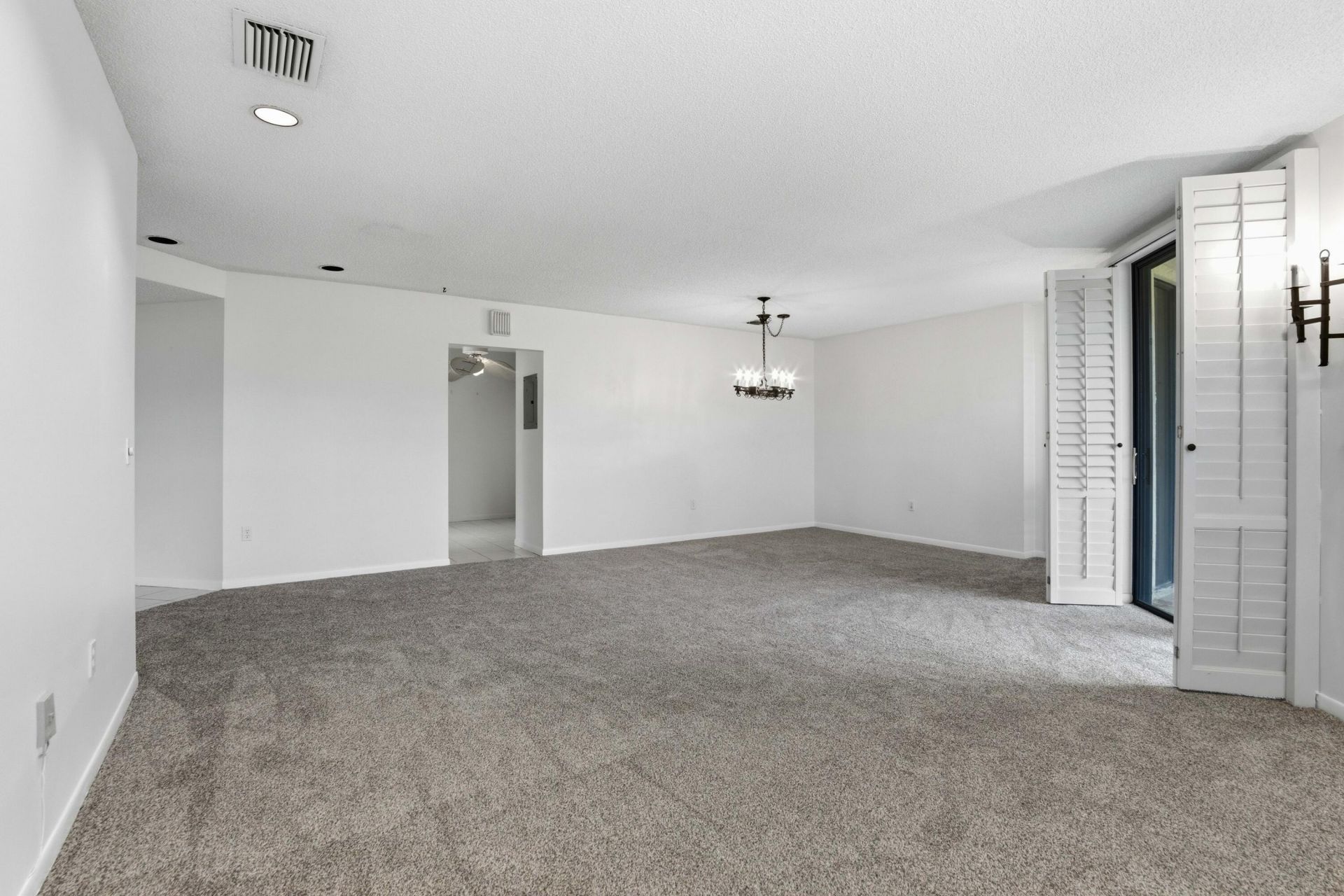 5226 Europa Drive, Unit c, Boynton Beach, FL 33437 Photo