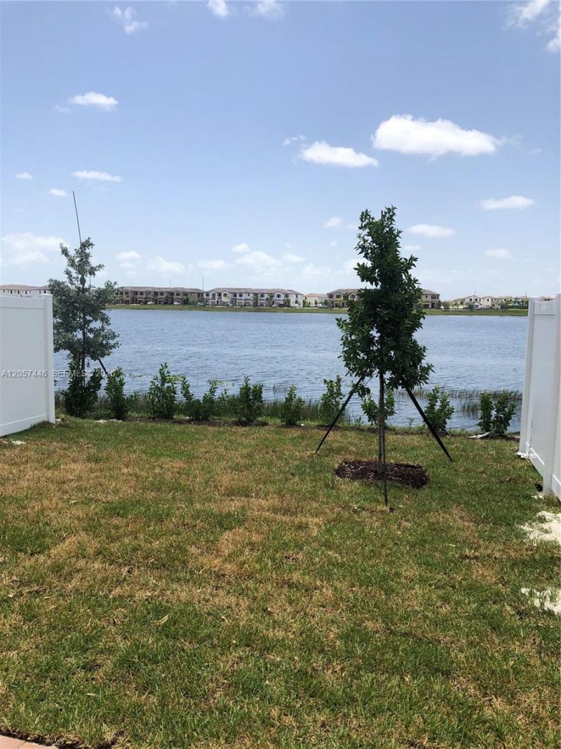 3412 W 114th Ter, Unit ., Hialeah, FL 33018 Photo