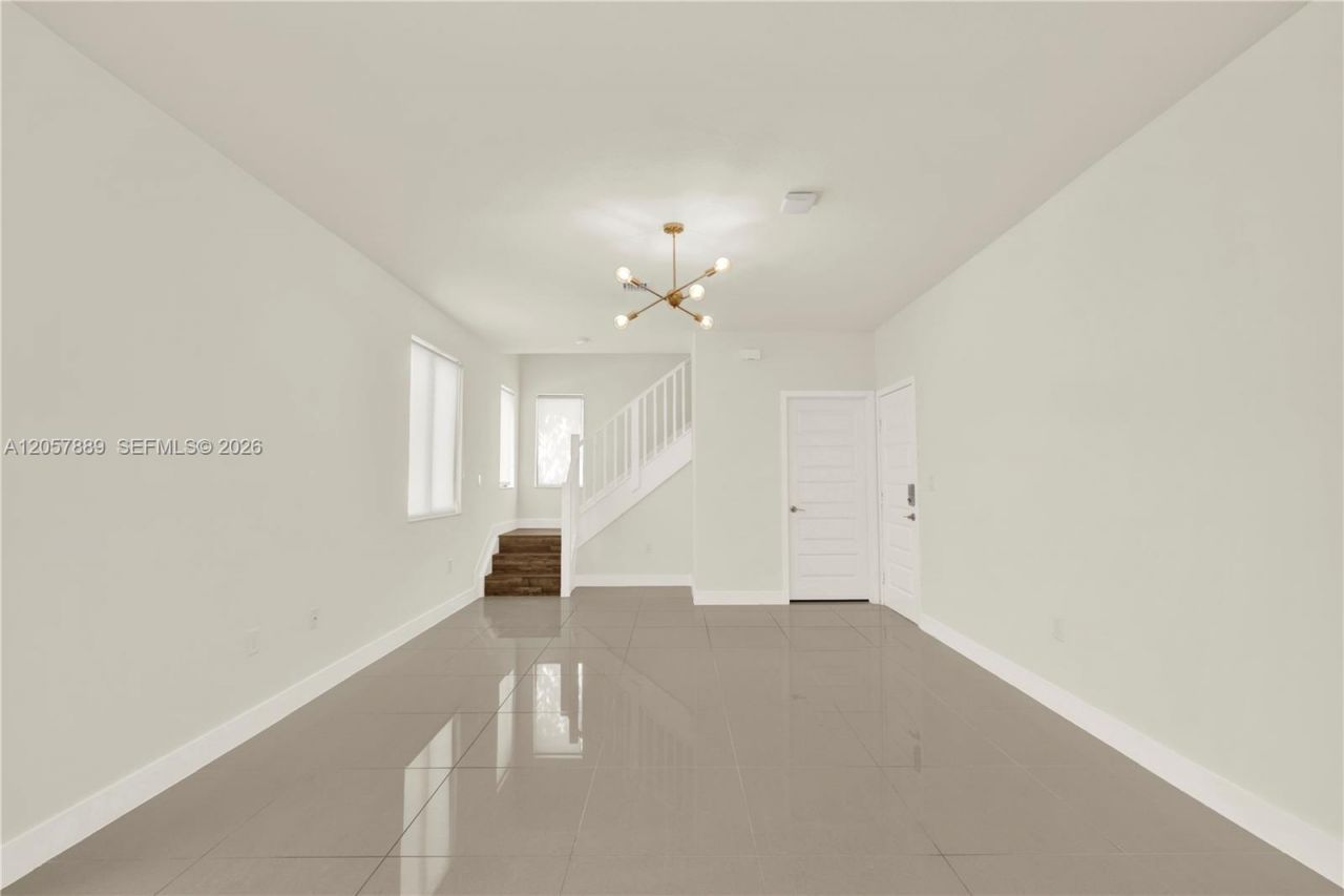 4971 NW 84th Ave , Doral, FL 33166 Photo