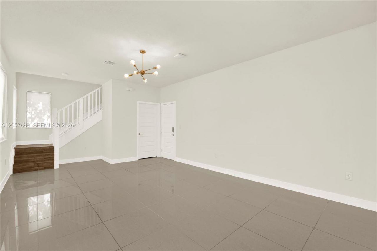 4971 NW 84th Ave , Doral, FL 33166 Photo